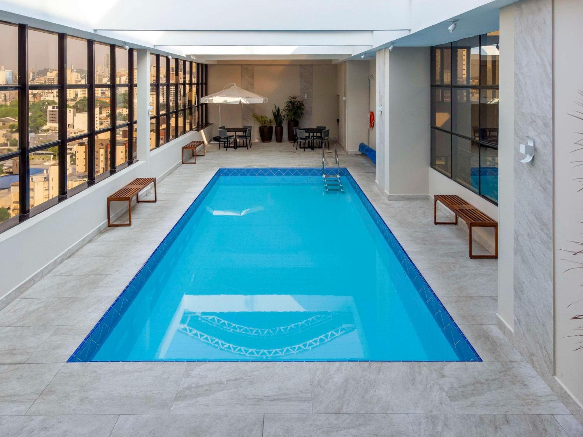 Mercure Curitiba Golden Ngoại thất bức ảnh