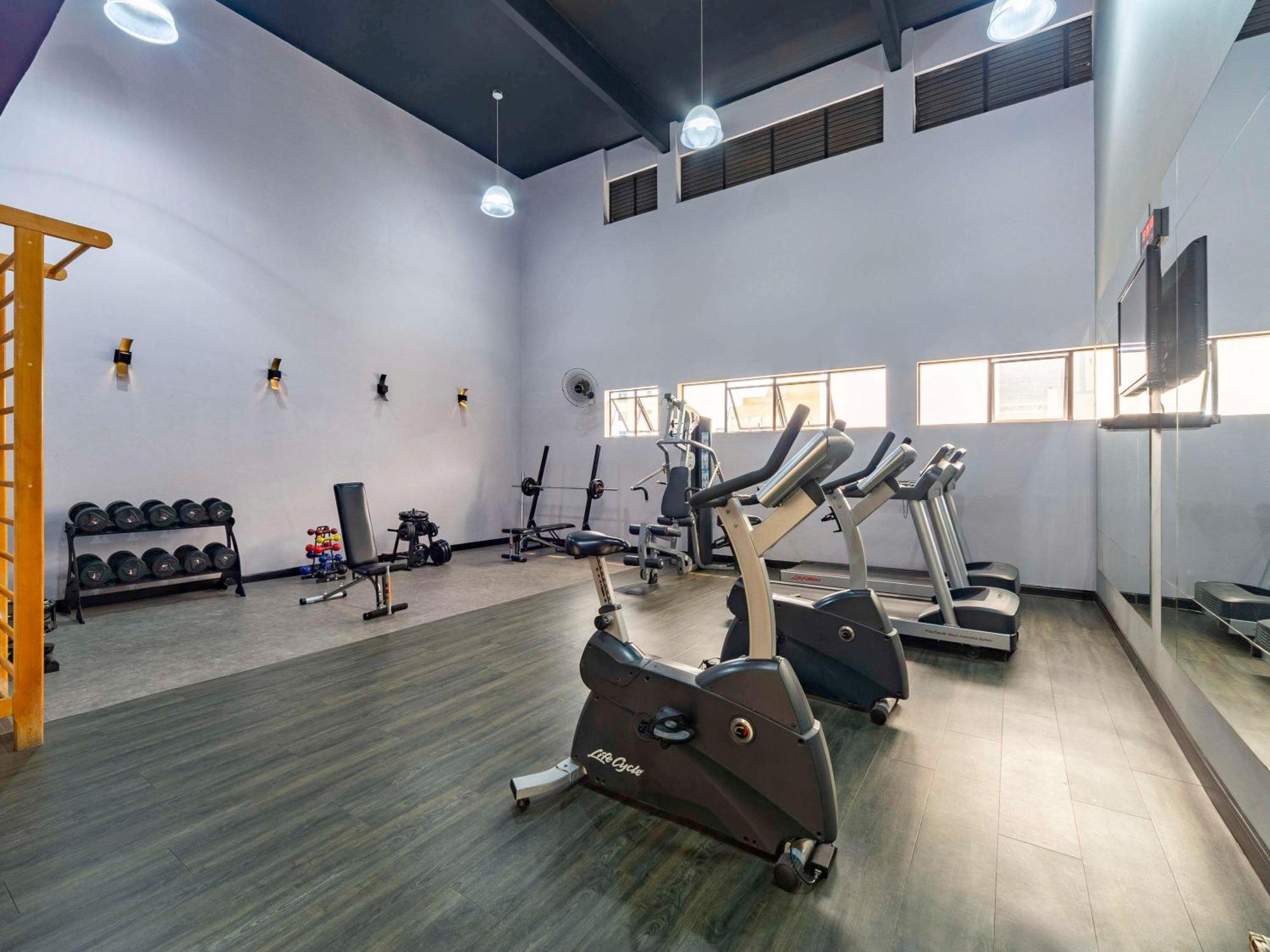 Mercure Curitiba Golden Ngoại thất bức ảnh