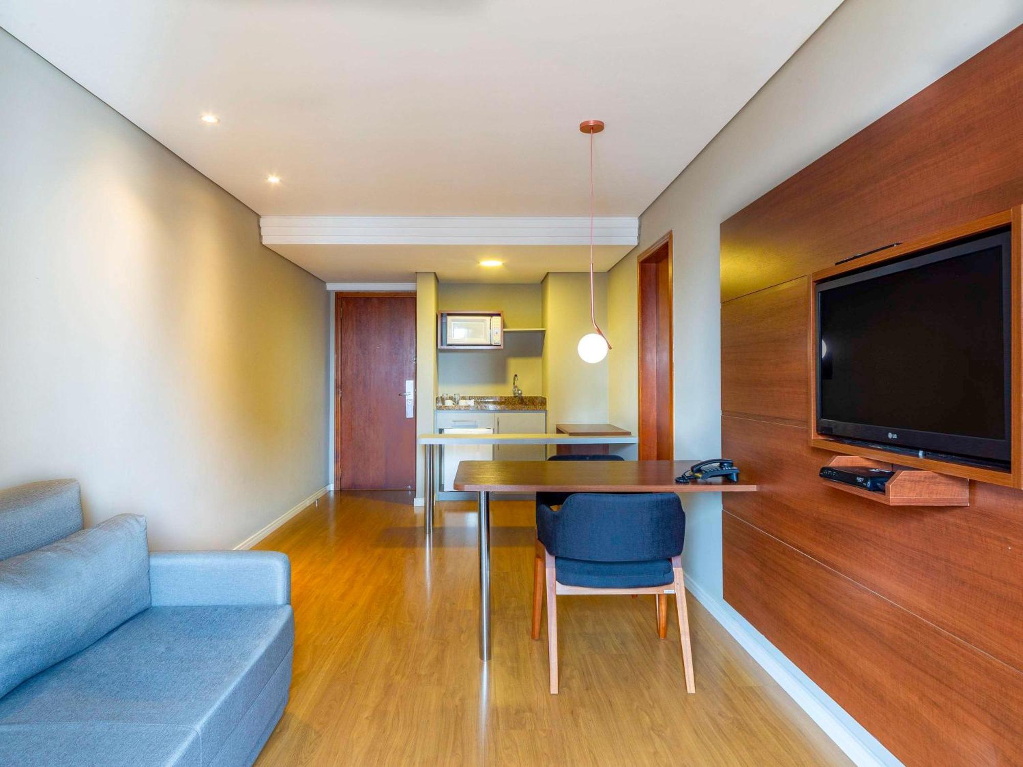 Mercure Curitiba Golden Ngoại thất bức ảnh