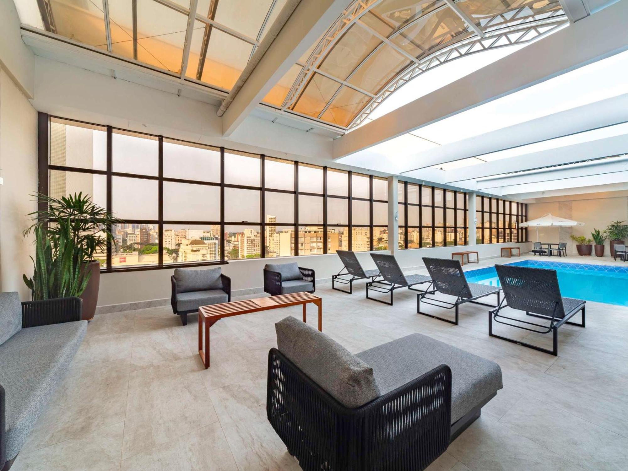 Mercure Curitiba Golden Ngoại thất bức ảnh