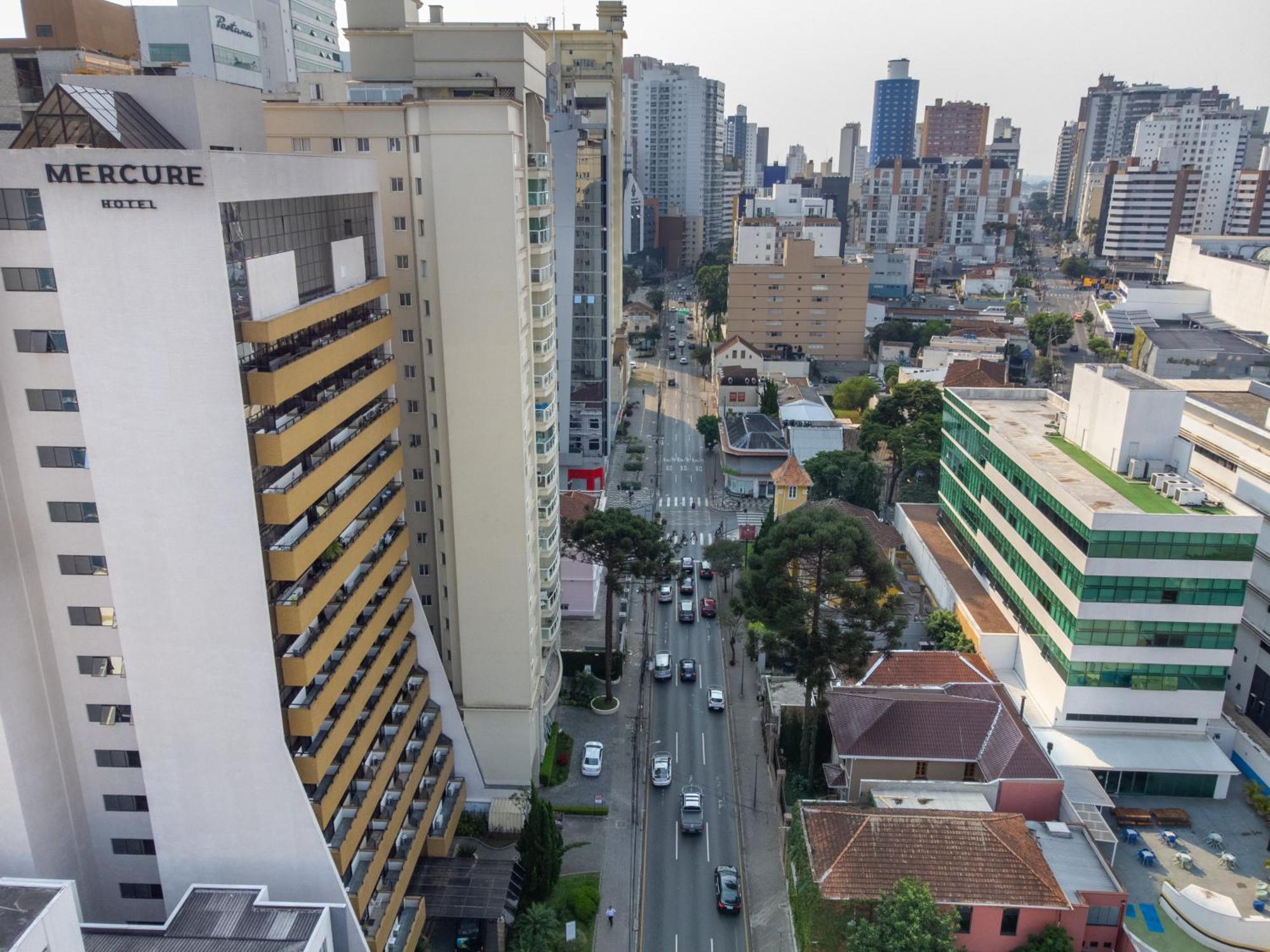 Mercure Curitiba Golden Ngoại thất bức ảnh