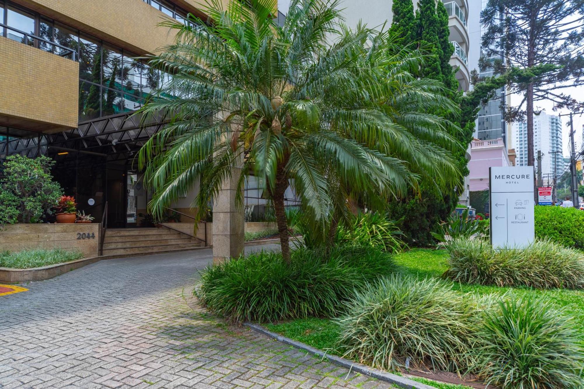 Mercure Curitiba Golden Ngoại thất bức ảnh